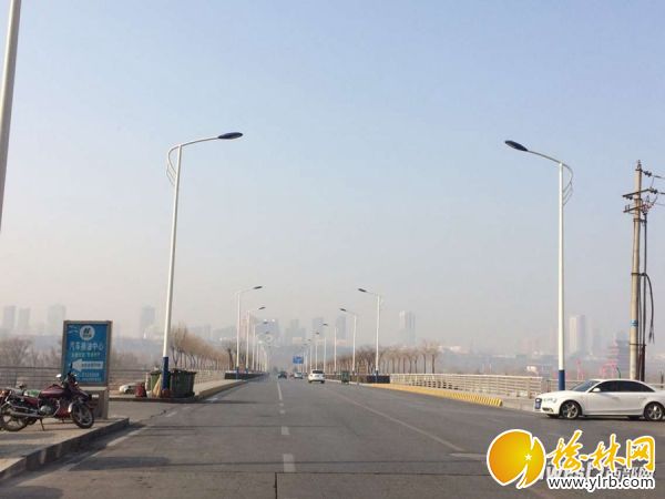 榆林城区近两天空气轻中度污染 敏感人群应做